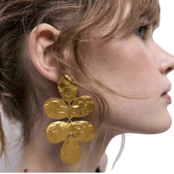 Hammered 6 Gold Earring