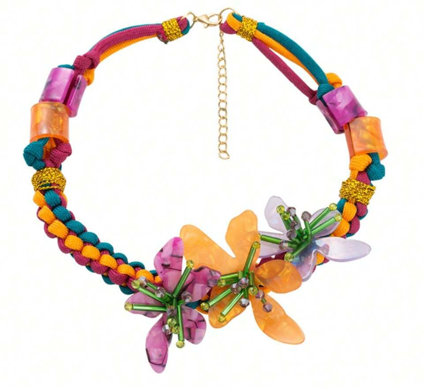Joile' Neck Piece