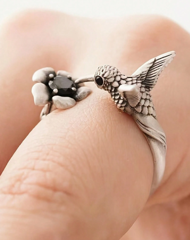 Maison Calix Pipa Bird Ring - Image 2